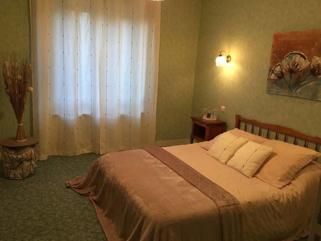 Domaine De Lascaux Bed and Breakfast Montignac-Lascaux Eksteriør billede